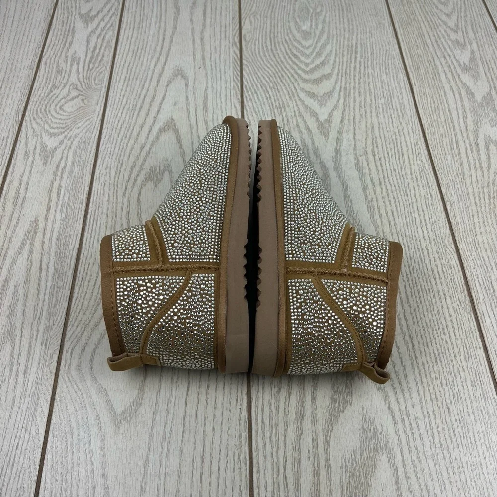 I.N.C. International Concepts Ariee Mini Cold Weather Booties 8M Tan Bling $60